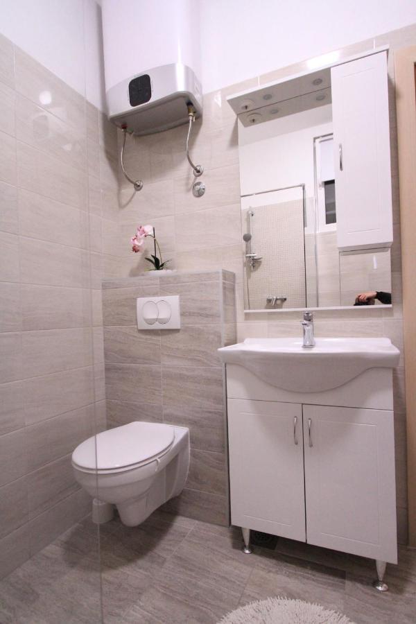 Apartman Darija Podstrana Exteriör bild